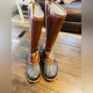 Outwoods Brand Tall duck boots size 9